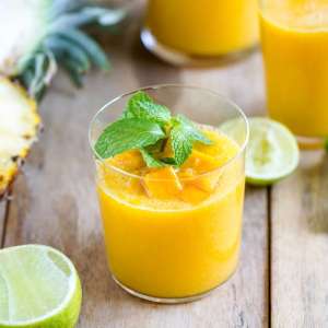 Mango with Pineapple Smoothie